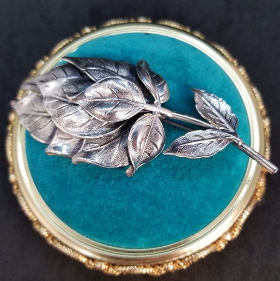 HP!🌟 Botticelli silver foliage leaf brooch/pin 🍂 - Picture 1 of 6